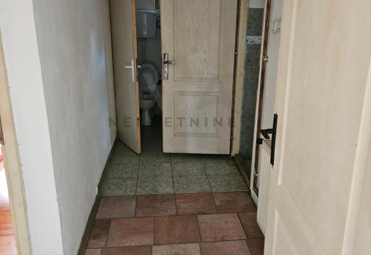Na prodaju spratna kuća u Boljevcu – odlična investicija i idealno mesto za život
