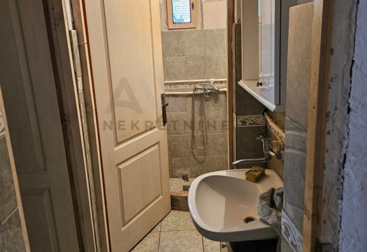 Na prodaju spratna kuća u Boljevcu – odlična investicija i idealno mesto za život
