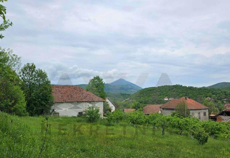 Rujište - podnozje planine Rtanj,građevinsko zemljište 1234m2