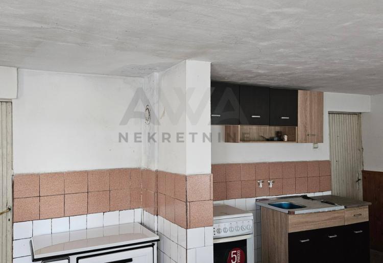 Osnić -Boljevac , Na kraj sela jedna kuća- seosko domaćinstvo sa oko 13,5hektara imanja 
